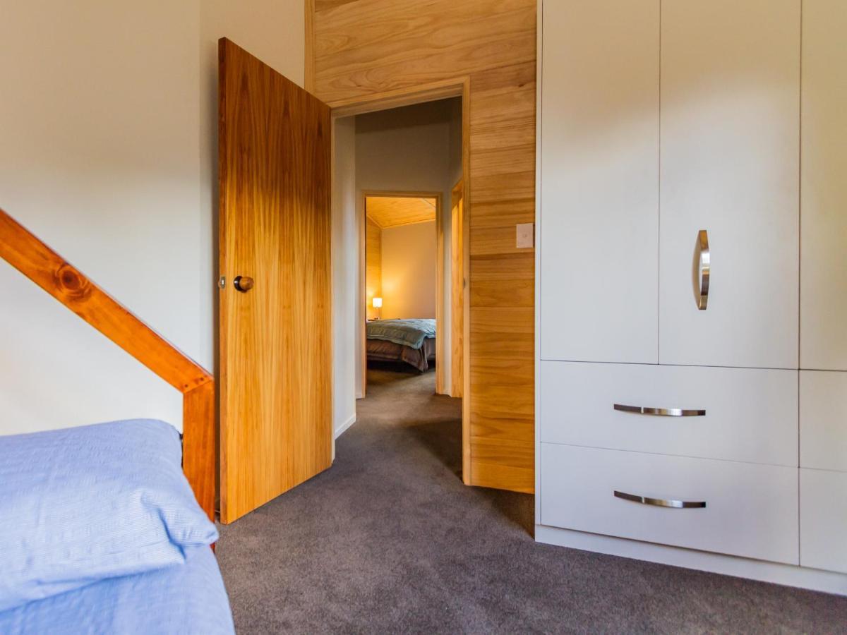 The Snowglobe - Ohakune Modern Yurt Style Chalet Exterior foto