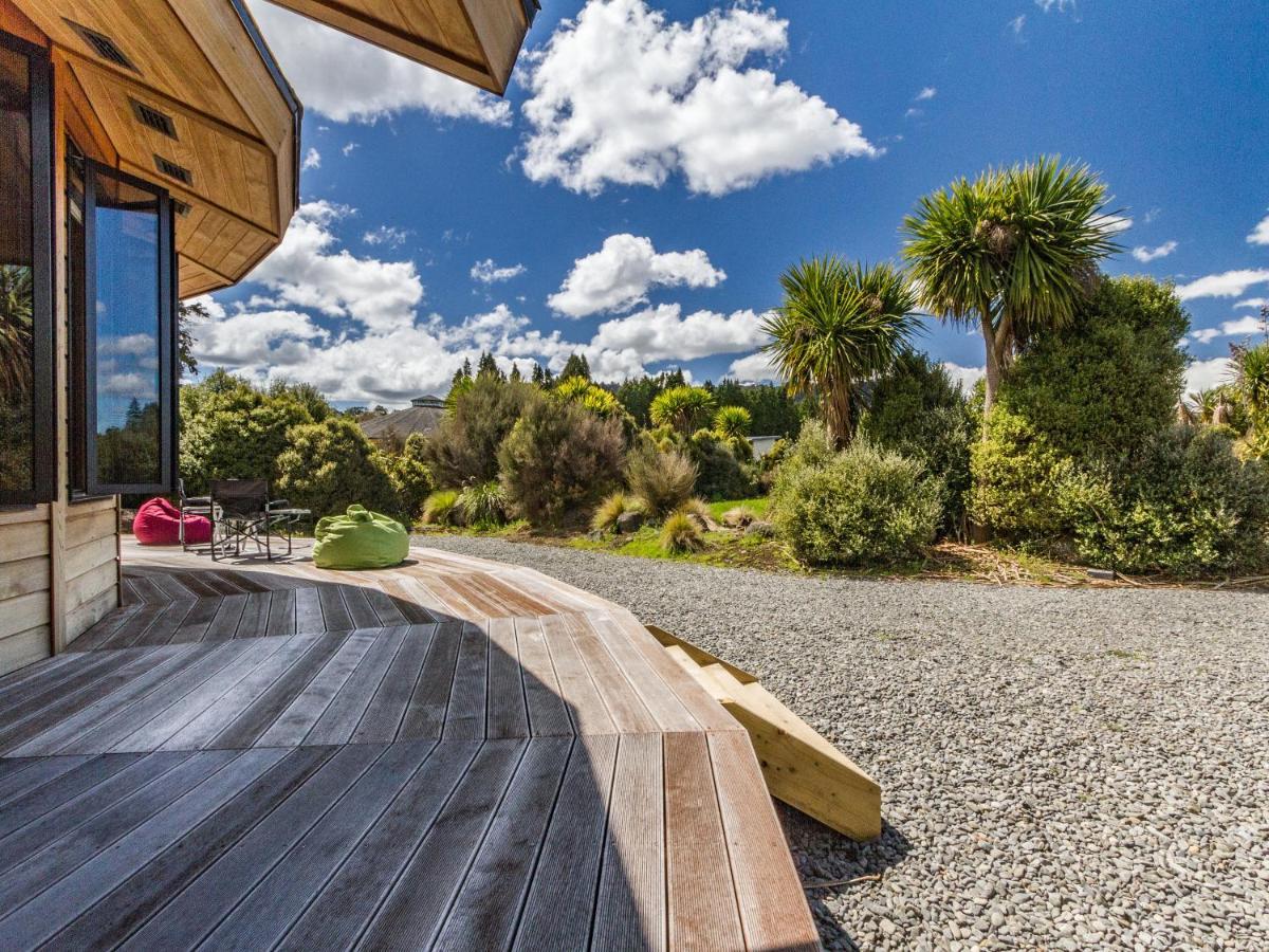 The Snowglobe - Ohakune Modern Yurt Style Chalet Exterior foto