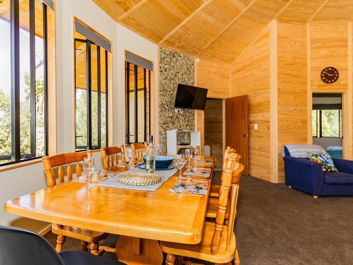The Snowglobe - Ohakune Modern Yurt Style Chalet Exterior foto